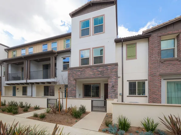 1749 Laurelwood Way, Oceanside, CA 92056