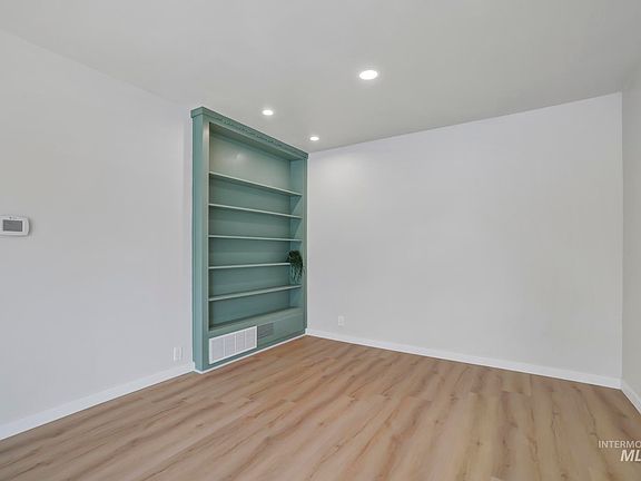 3rd image of 280 Harrison St