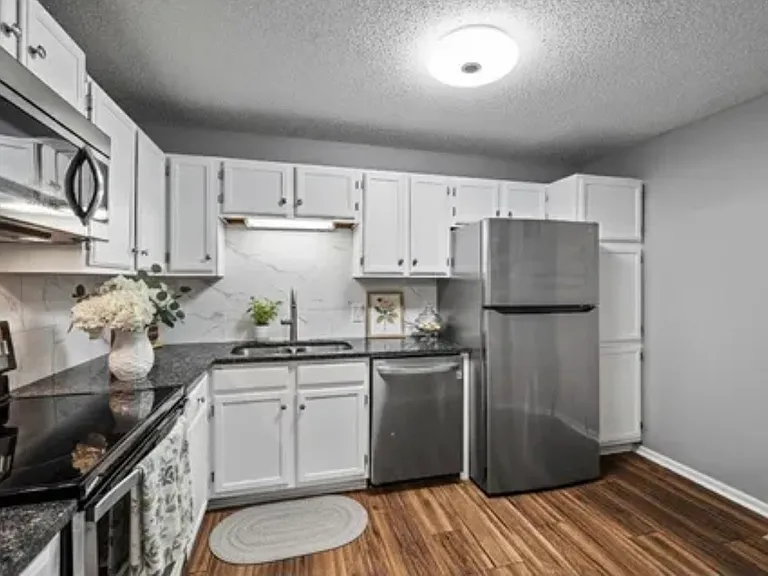 8019 Xerxes Ave S #202 — Photo 4