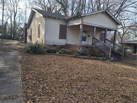 2nd image of 1004 S Fant St