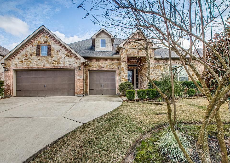 1st image of 1905 Graystone Hills Dr