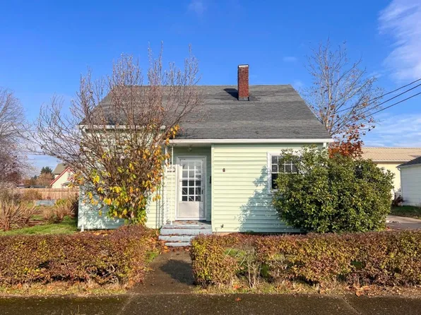 165 W Ash St, Lebanon, OR 97355