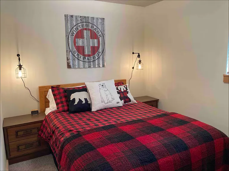 466 Hi Country Dr #9 — Photo 4
