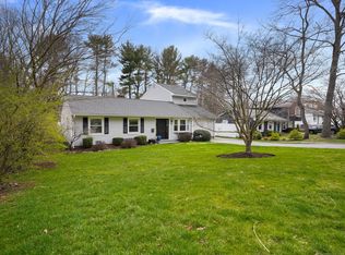 130 Shadow Ridge Rd, Stamford, CT 06905