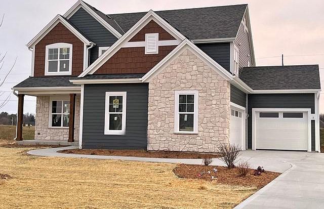 1st image of 3118 Castle Rock Dr