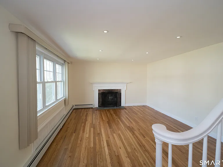 113 Clark St — Photo 5