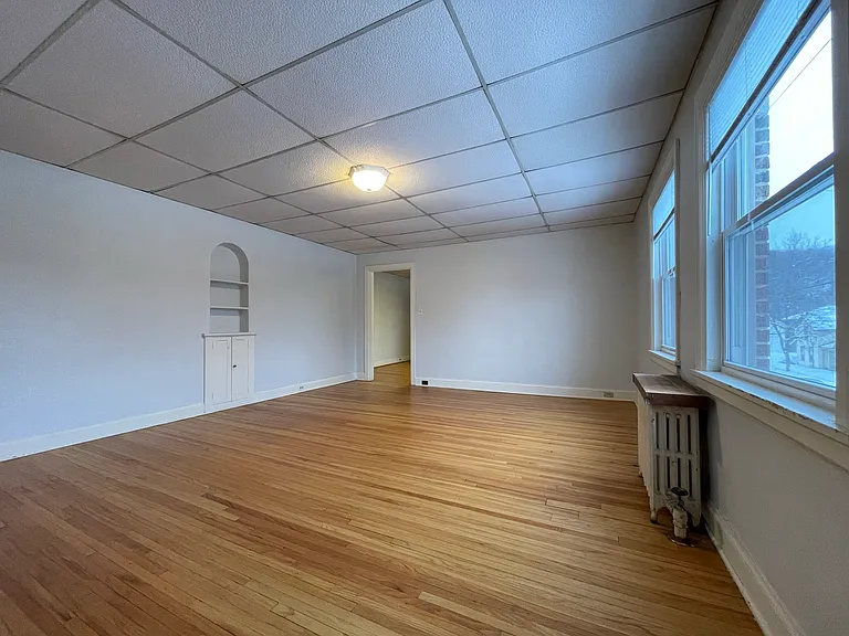 1019 S Farwell St #202 — Photo 10