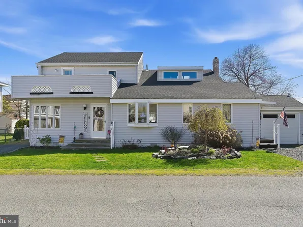 110 Dollmore Ave, Waretown, NJ 08758