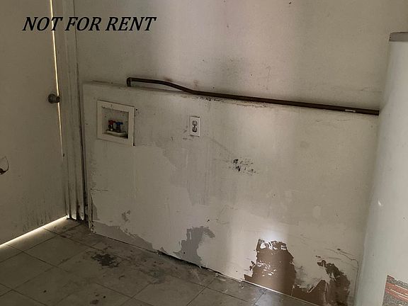 5th image of 4739 N 39th Dr