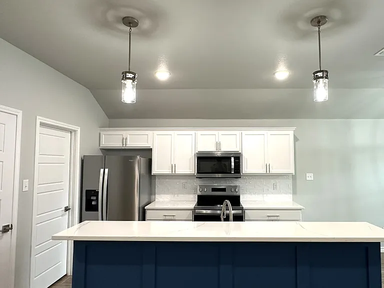 5202 White Rose Dr — Photo 6