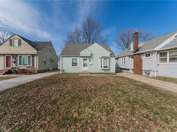 30127 Phillips Ave, Wickliffe, OH 44092