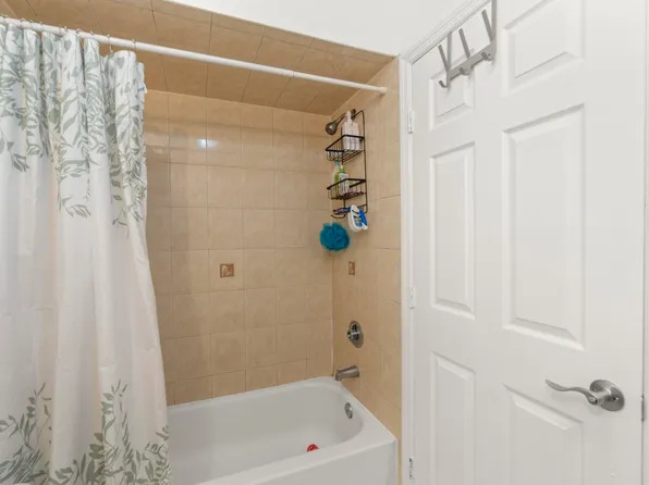 219 South Street image 41 of 45