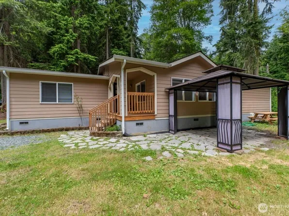 2579 Green Acres Lane, Oak Harbor, WA 98277