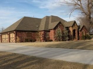 38650 45th St, Shawnee, OK 74804