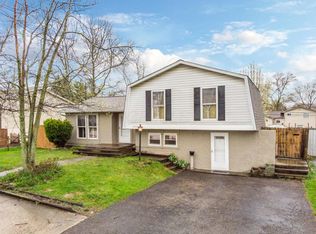 3283 Hoover Rd, Grove City, OH 43123