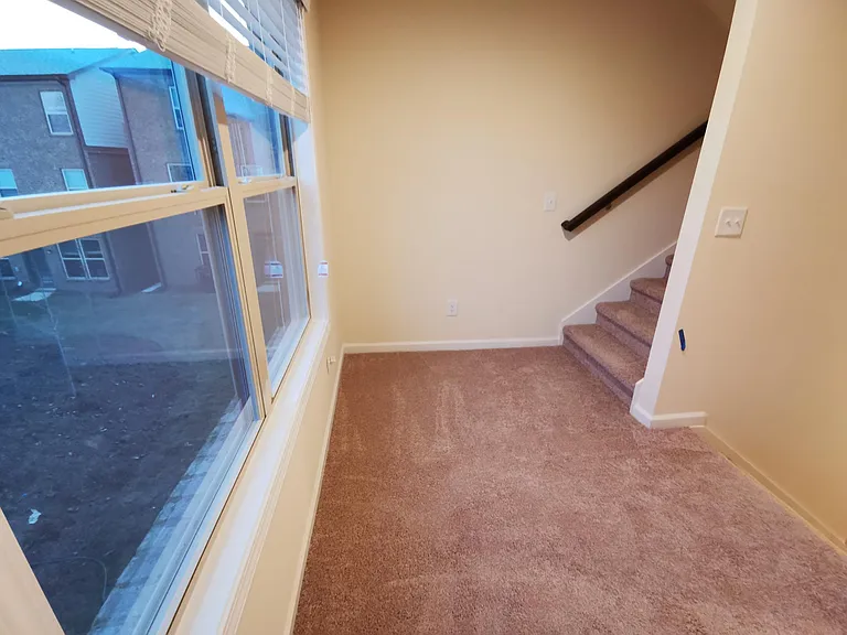 4425 Almanor Cir — Photo 22