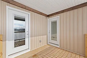 1215 Corporate Dr — Photo 25