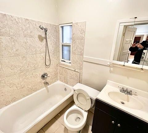 5th image of 823 Grant Ave #21