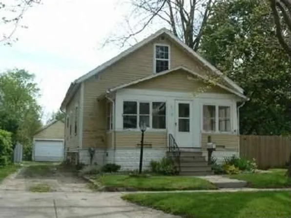 529 Orange St, Jackson, MI 49202