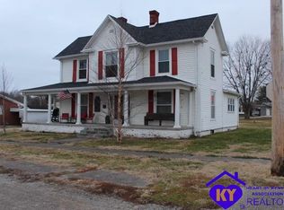 105 Center St, Cloverport, KY 40111