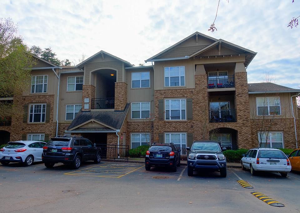1st image of 3930 Cherokee Woods Way