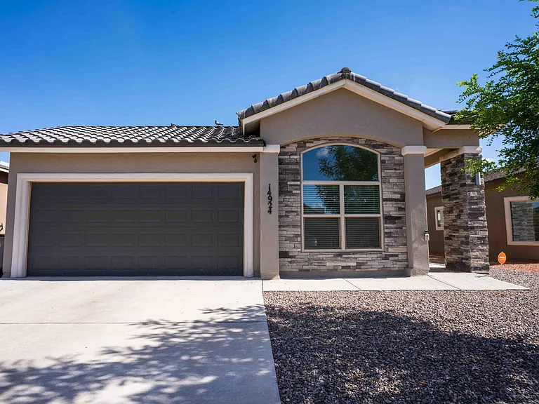 14924 Boer Trail Ave — Photo 1