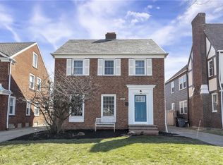 3691 Rolliston Rd, Shaker Heights, OH 44120