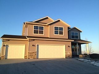 2nd image of 652 35th Ave E