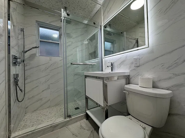 77-33 166th St #2B — Photo 10