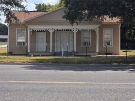 601A W Washington Ave