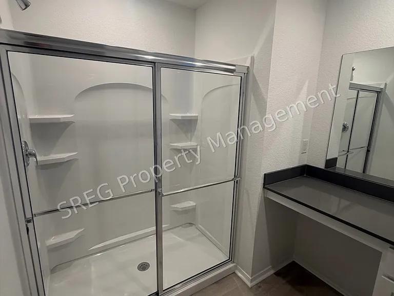 112 Powder River Dr — Photo 3