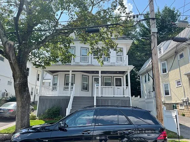 98 Winsor Ave #1 — Photo 1