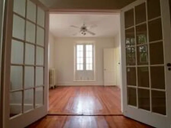 120 N 2nd St APT 201, Richmond, VA 23219