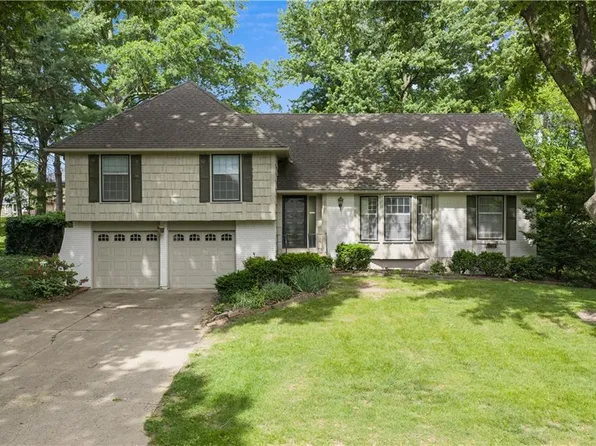 1705 NW 1st St, Blue Springs, MO 64014