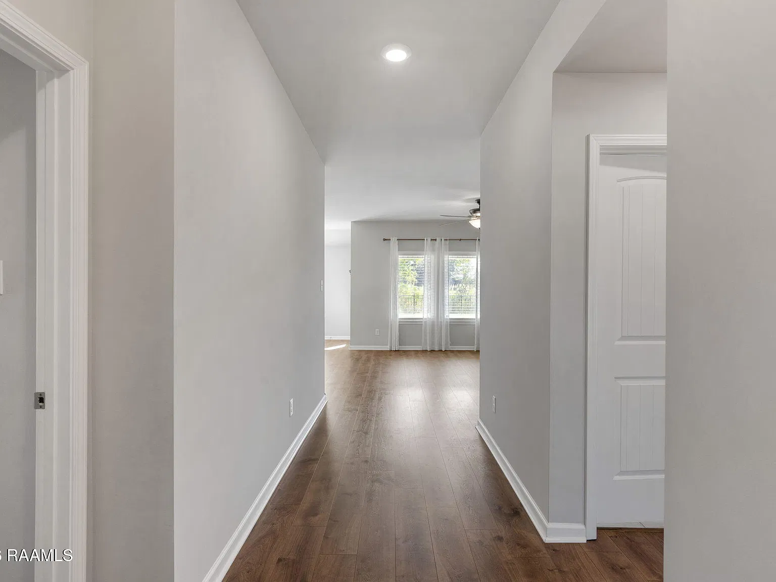 4 bed, 1731 sqft, $1,900 — Photo 3