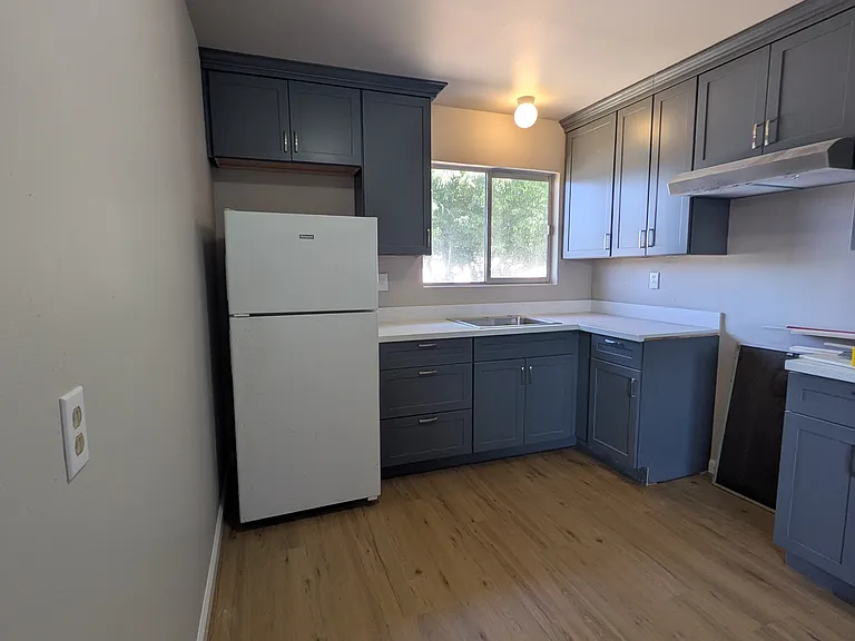 2395 Mather Dr #4 — Photo 4