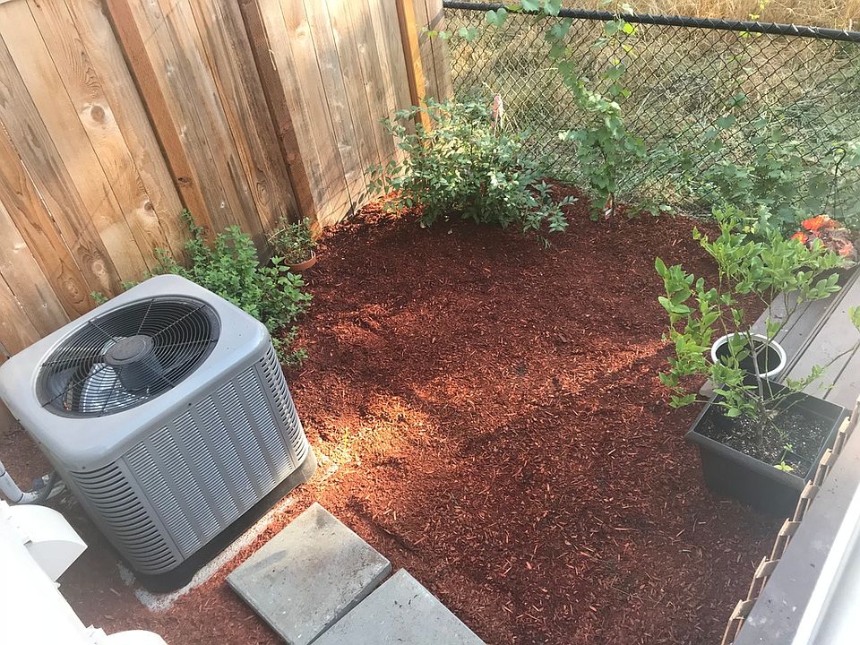 2nd image of 8411 NE 14th Ct