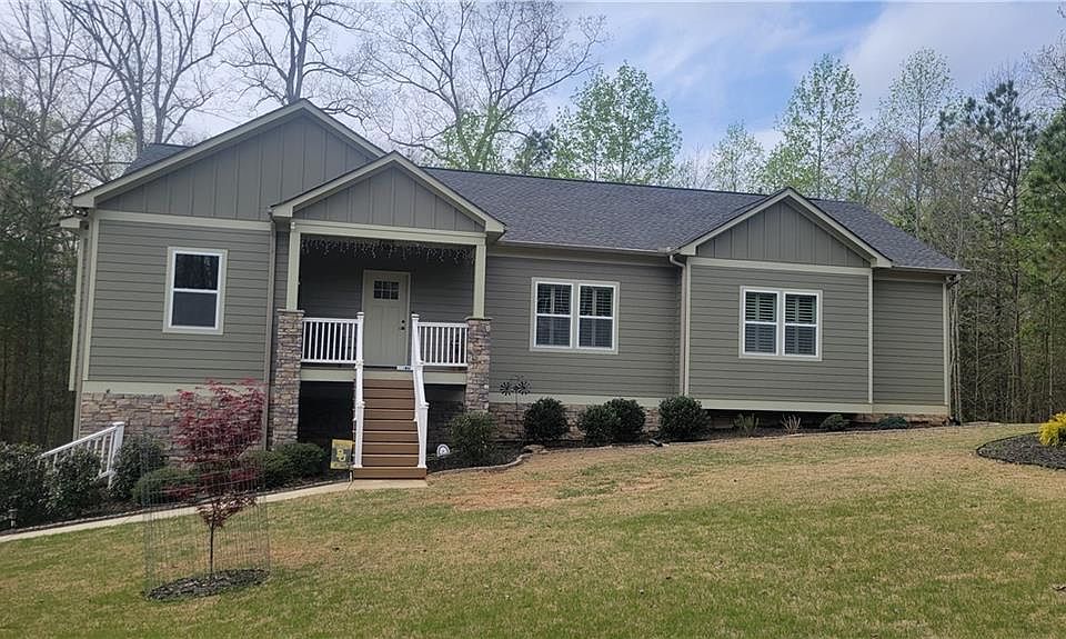 1st image of 143 Sylvias Way