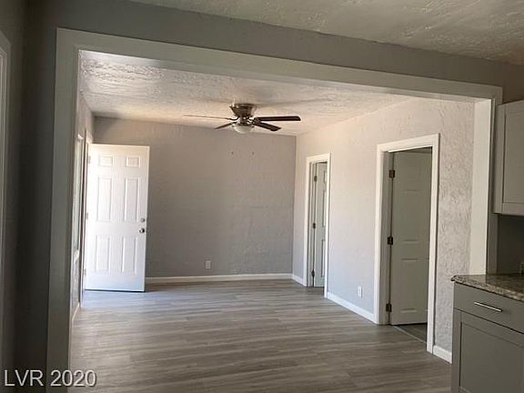 4th image of 1401 S Casino Center Blvd APT C