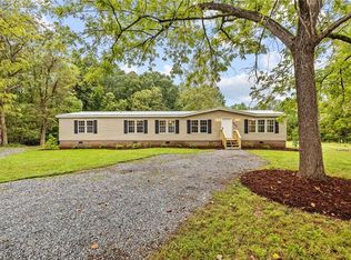 5496 Bachelor Creek Rd, Seagrove, NC 27341