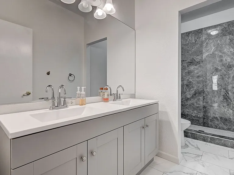 3910 Crooked Oak St — Photo 19