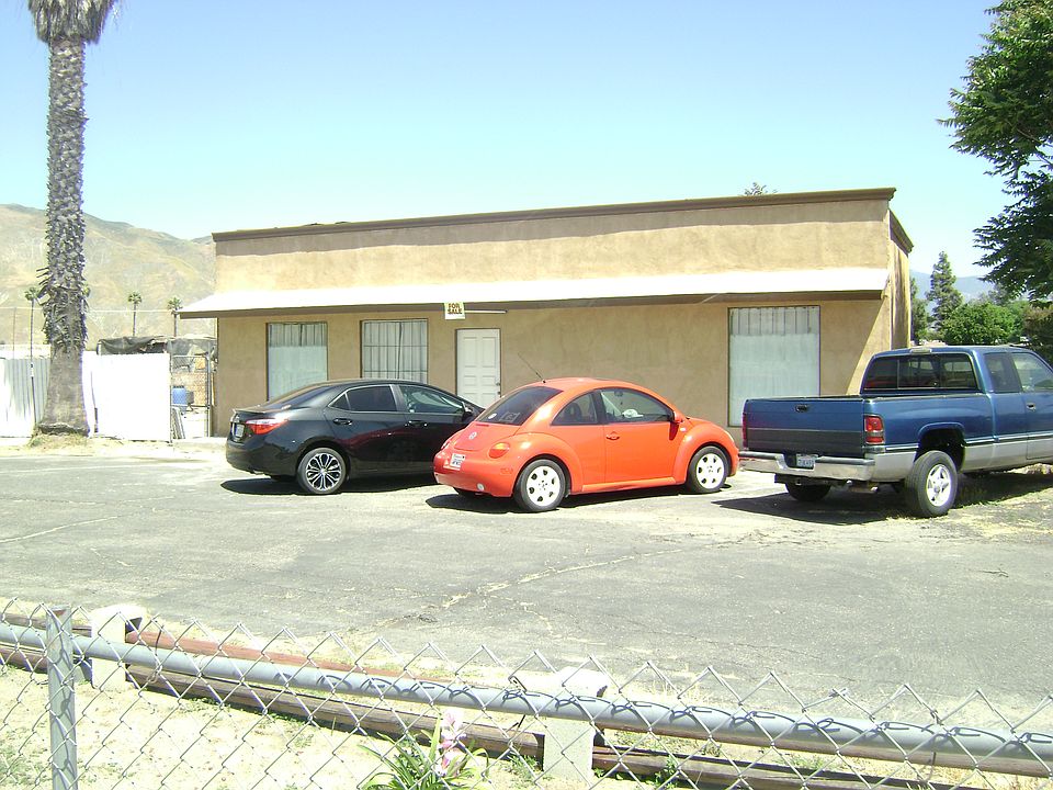 2nd image of 301 N State St