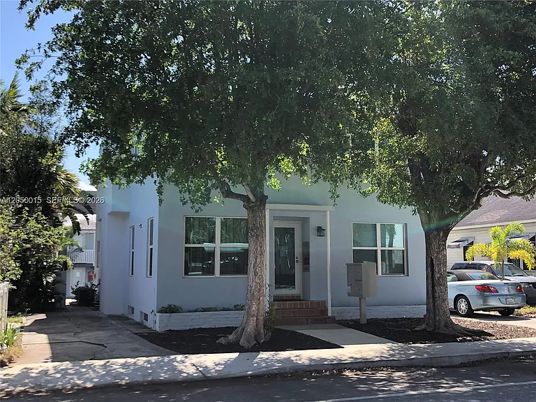 114 S M St #5 — Photo 18