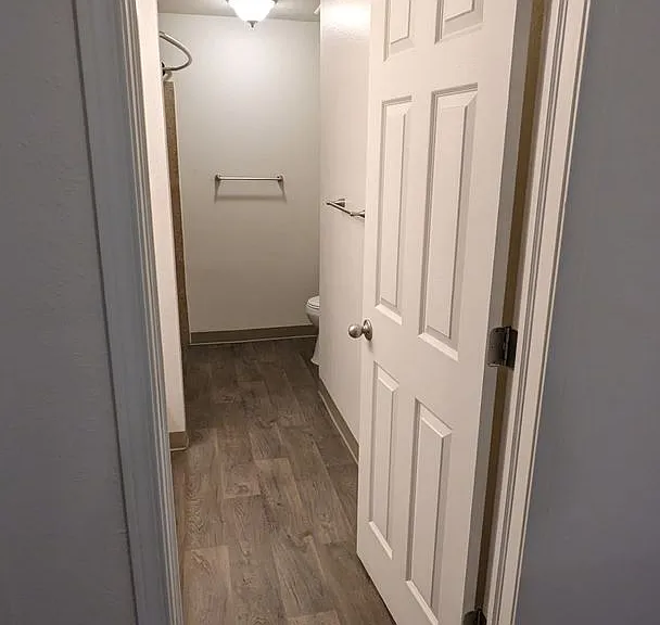 Royal Crest Townhomes — Photo 120