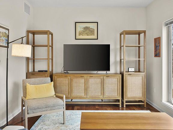 5th image of 508 North Midvale Boulevard #302