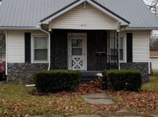 3117 Richmond Ave, Mattoon, IL 61938