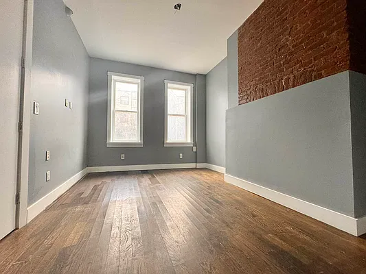Rented by Pear NYC LLC | media 1