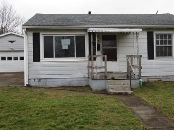 17 N Water St, Chesterfield, IN 46017