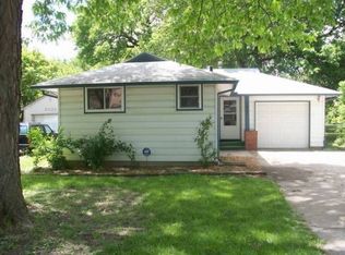 2021 SW Medford Ave, Topeka, KS 66604