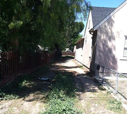 5th image of 539 W Lowell Ave